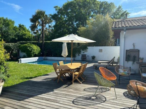 BIDART villa proche des plages et commodités, au calme, piscine chauffée